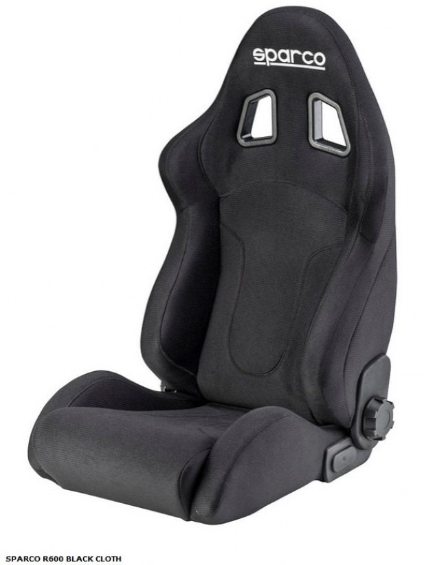 Sparco R600
