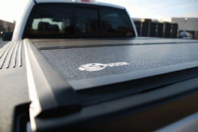 BAK Industries BAKFlip HD