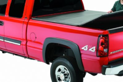 Lund GENESIS TRI-FOLD TONNEAU